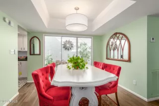 Photo #6: 6663724 Listing 