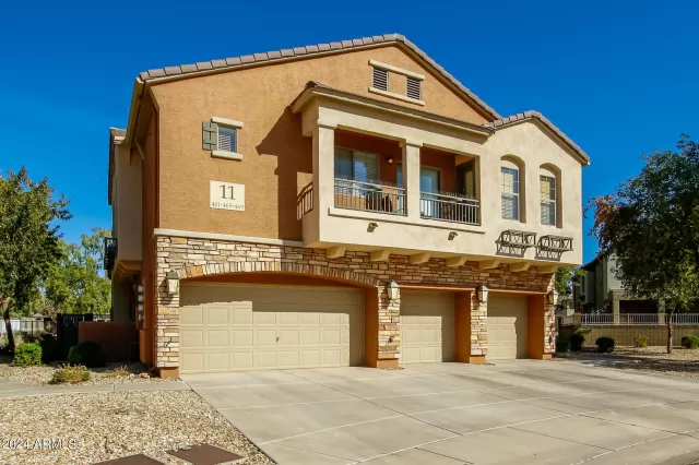 MLS: 6663855 Condo For Sale