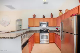 Photo #2: 6663855 Listing 