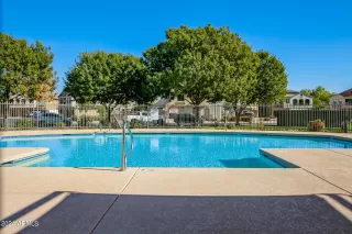 Photo #5: 6663855 Listing 
