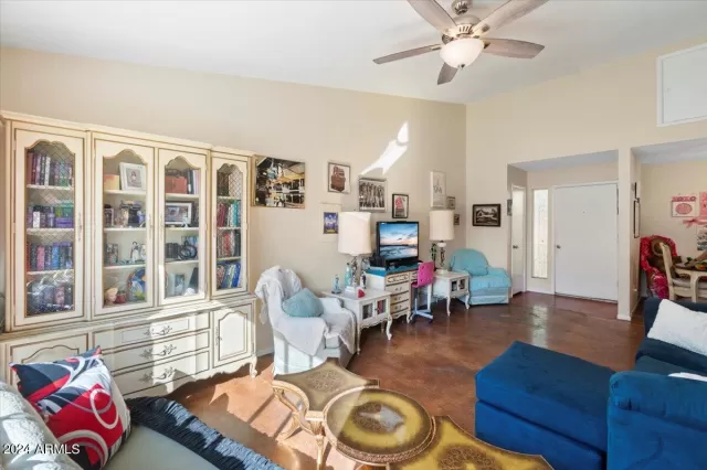 MLS: 6664058 Condo For Sale