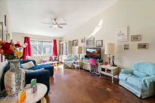 Photo #4: 6664058 Listing 