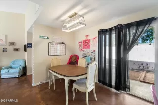 Photo #6: 6664058 Listing 