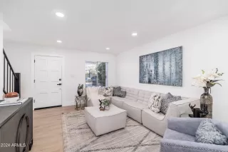 Photo #1: 6664196 Listing