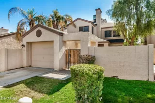 Photo #5: 6664259 Listing