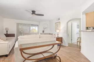 Photo #1: 6664267 Listing