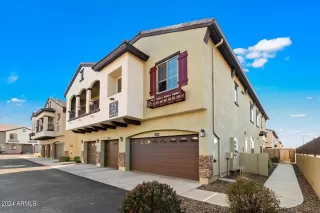 Photo #1: 6664427 Listing 