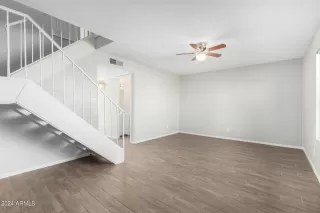 Photo #2: 6664432 Listing