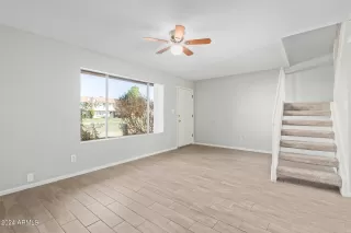 Photo #4: 6664432 Listing