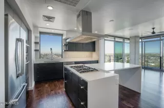 Photo #1: 6664451 Listing 