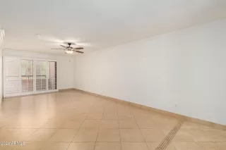 Photo #6: 6664528 Listing 