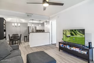 Photo #1: 6664627 Listing 