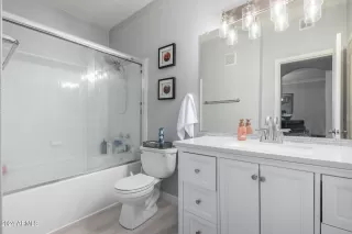 Photo #2: 6664671 Listing 