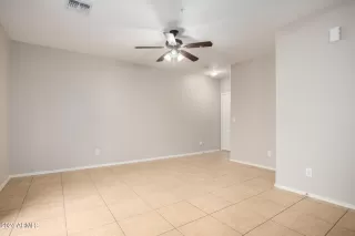 Photo #5: 6664708 Listing 