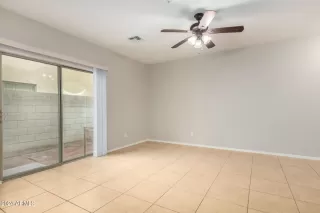 Photo #6: 6664708 Listing 