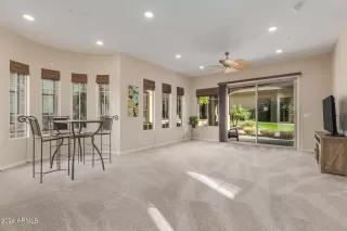 Photo #5: 6664730 Listing 