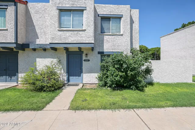 MLS: 6664819 Condo For Sale