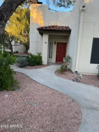 Photo #4: 6664862 Listing 