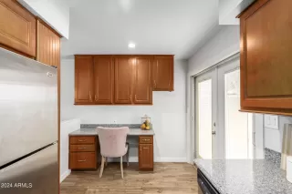 Photo #6: 6665120 Listing