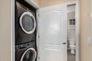 Photo #3: 6665257 Listing 