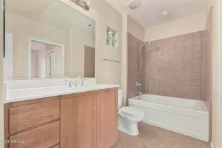 Photo #5: 6665257 Listing 