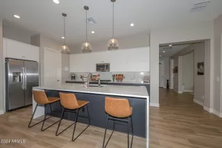 Photo #6: 6665414 Listing 