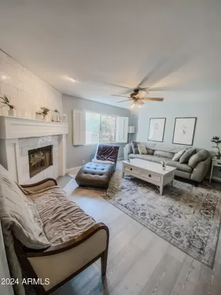 Photo #3: 6665514 Listing