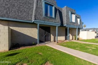 Photo #2: 6665595 Listing 