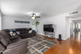 Photo #5: 6665756 Listing 