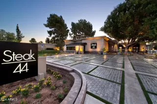 Photo #5: 6665803 Listing