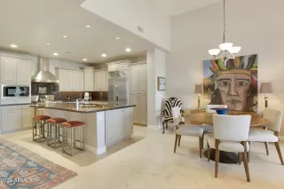 Photo #6: 6665880 Listing 