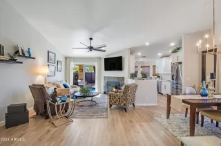 Photo #2: 6665938 Listing 