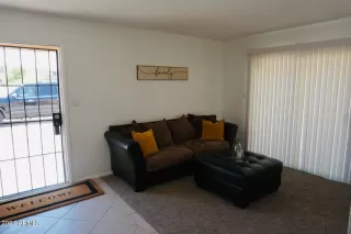 Photo #3: 6665951 Listing