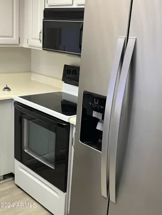 Photo #5: 6666082 Listing