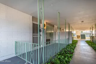 Photo #2: 6666142 Listing