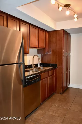 Photo #4: 6666200 Listing 