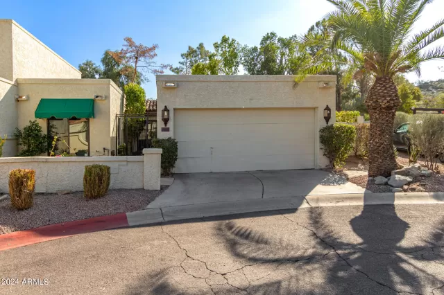 MLS: 6666617 Condo For Sale