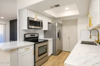 Photo #1: 6666682 Listing