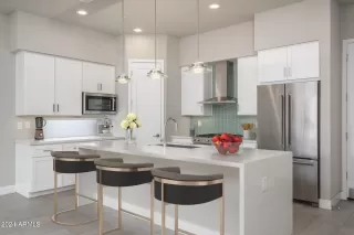 Photo #1: 6666813 Listing