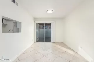 Photo #5: 6666887 Listing 