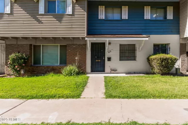 MLS: 6666985 Condo For Sale