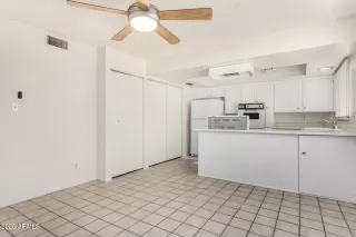 Photo #3: 6666985 Listing 