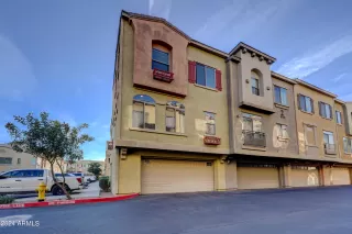 Photo #3: 6667087 Listing