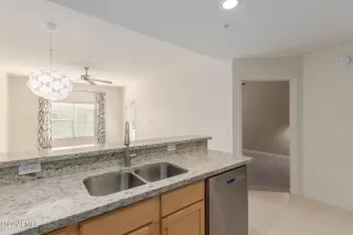 Photo #4: 6667162 Listing
