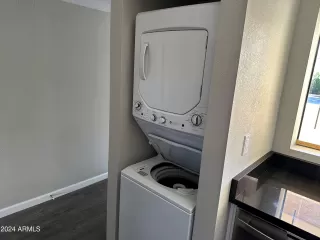 Photo #2: 6667195 Listing