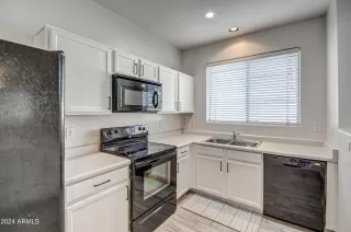 Photo #1: 6667204 Listing