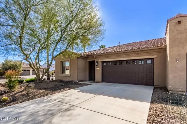 MLS: 6667295 Condo For Sale