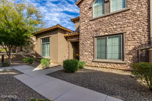MLS: 6667296 Condo For Sale