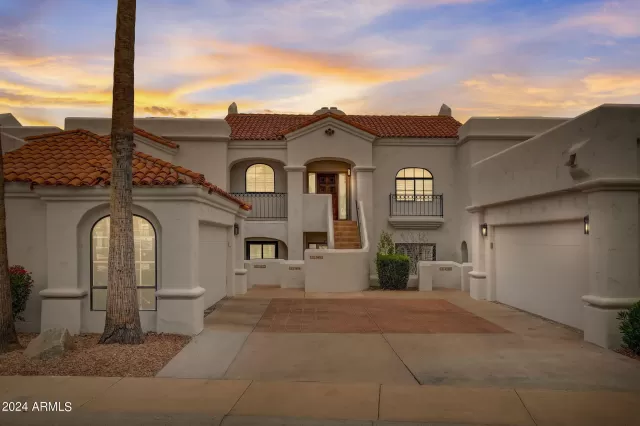 MLS: 6667330 Condo For Sale