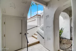 Photo #6: 6667330 Listing